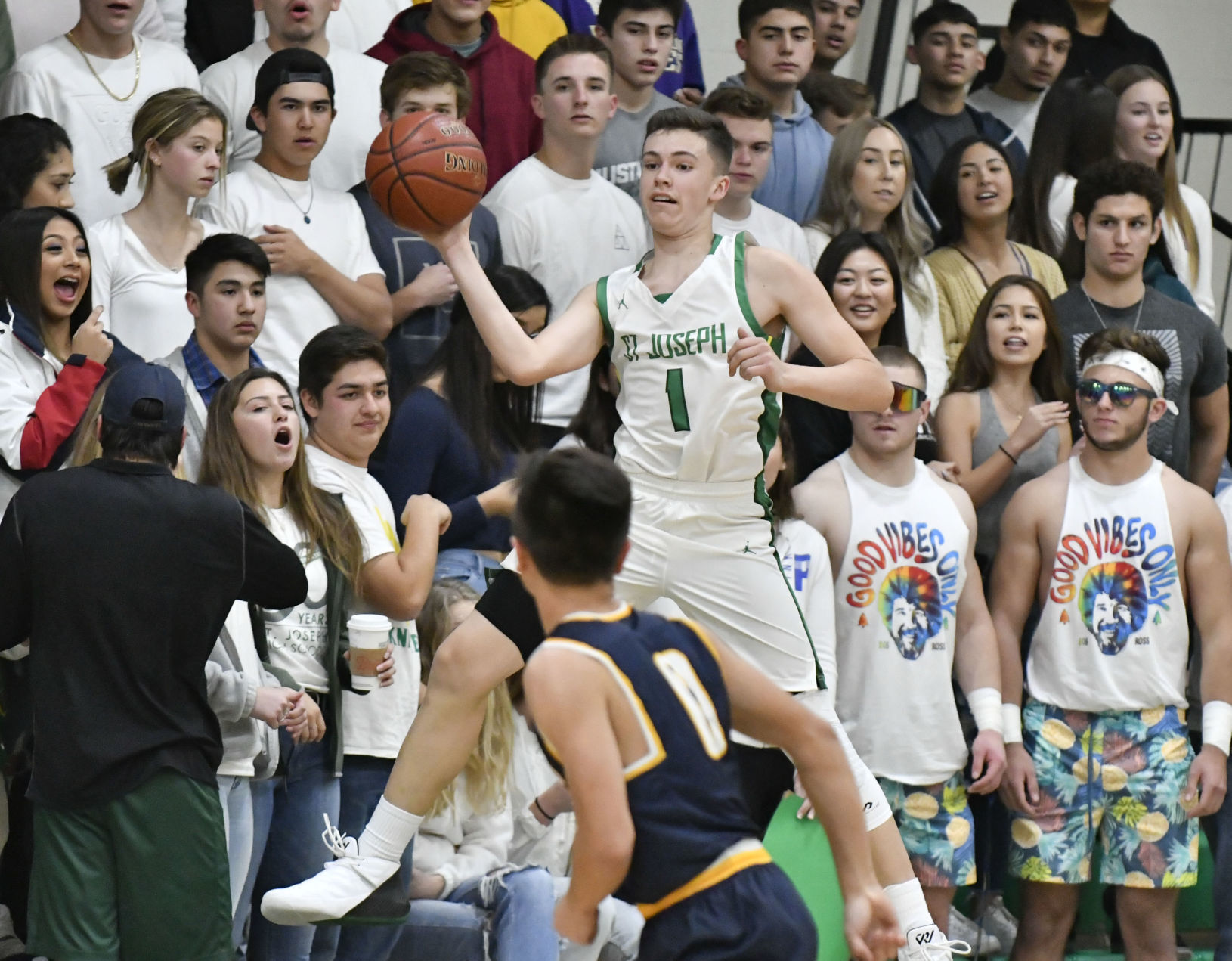 With four returning starters, St. Joseph boys look to make a big Mountain League run